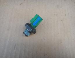 Датчик давления масла для MAZDA 6 (GG) 2002-2007  запчасти бу