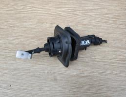 Цилиндр сцепления главный для MAZDA 3 (BK) 2003-2009  запчасти бу