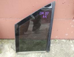 Стекло двери задней правой (форточка) для OPEL OMEGA A 1986-1994  запчасти бу