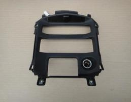 Консоль торпедо (ценральная) для NISSAN PRIMERA (P12) 2002-  запчасти бу