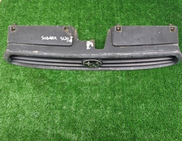 Решетка радиатора для SUBARU LEGACY (B11) 1994-1998  запчасти бу