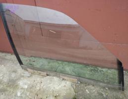 Стекло двери передней правой для OPEL OMEGA A 1986-1994  запчасти бу