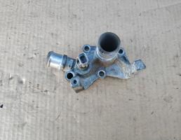 Фланец системы охлаждения двигателя для FORD FUSION 2002-  запчасти бу