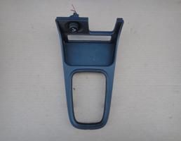 Накладка на кулису КПП для NISSAN ALMERA (N16) 2000-2006  запчасти бу