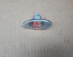 Повторитель поворота для MITSUBISHI LANCER (CS) 2003-2008  запчасти бу