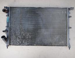 Радиатор охлаждения для RENAULT 19 1992-2003  запчасти бу