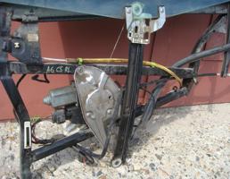 Стеклоподъёмник электрический задний левый для AUDI A6 (C5) 1997-2004  запчасти бу