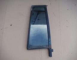 Стекло двери задней правой (форточка) для JEEP GRAND CHEROKEE (ZJ) 1993-1998  запчасти бу