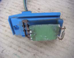 Резистор (сопротивление) отопителя для FORD FOCUS I 1998-2004  запчасти бу