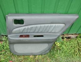 Обшивка двери задней правой для NISSAN MAXIMA (A32) 1994-2000  запчасти бу