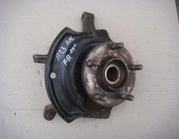 Кулак передний правый для NISSAN MAXIMA (A33) 1999-2006  запчасти бу