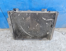 Радиатор охлаждения для MERCEDES-BENZ W210 1995-2000  запчасти бу