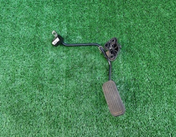 Педаль газа для TOYOTA CARINA E 1992-1997  запчасти бу