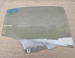 Стекло двери задней правой для MAZDA 3 (BK) 2003-2009  запчасти бу