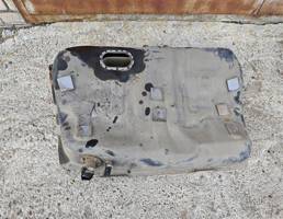 Бак топливный (бензобак) для TOYOTA CARINA E 1992-1997  запчасти бу