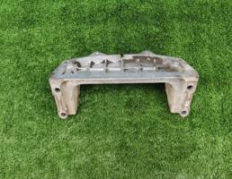 Кронштейн для JEEP GRAND CHEROKEE (WJ) 1999-2004  запчасти бу