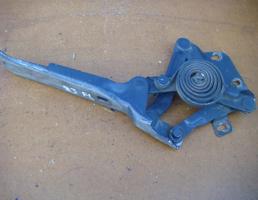 Петля капота левая для JEEP GRAND CHEROKEE (ZJ) 1993-1998  запчасти бу