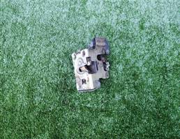 Замок двери задней правой для JEEP CHEROKEE (XJ) 1990-2001  запчасти бу