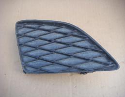 Заглушка противотуманной фары для TOYOTA COROLLA (E150) 2006-2013  запчасти бу