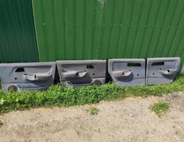 Обшивка двери (комплект) для FORD SIERRA 1987-1993  запчасти бу