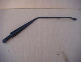 Поводок стеклоочистителя задний для RENAULT MEGAN 1999-2002  запчасти бу