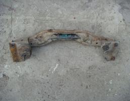 Балка передняя (подрамник) для FORD SIERRA 1987-1993  запчасти бу