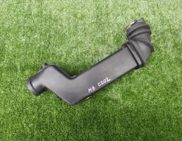 Патрубок воздушного фильтра для MERCEDES-BENZ W202 1993-2000  запчасти бу