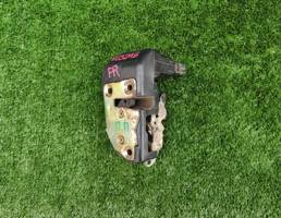 Замок двери передней правой для JEEP GRAND CHEROKEE (ZJ) 1993-1998  запчасти бу