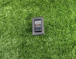 Кнопка (выключатель) для MITSUBISHI PAJERO/MONTERO (V1,V2,V3,V4) 1990-1997  запчасти бу