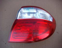 Фонарь задний правый для NISSAN MAXIMA (A33) 1999-2006  запчасти бу