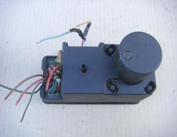 Компрессор центрального замка для AUDI A8 (D2) 1994-2003  запчасти бу