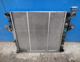 Радиатор охлаждения для JEEP GRAND CHEROKEE (WJ) 1999-2004  запчасти бу