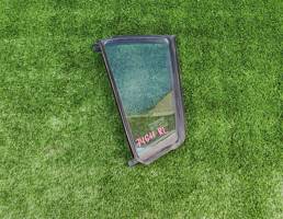 Стекло двери задней левой (форточка) для MAZDA 3 (BK) 2003-2009  запчасти бу