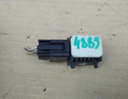 Датчик АIR BAG для MAZDA 3 (BK) 2003-2009  запчасти бу
