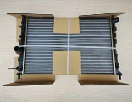 Радиатор охлаждения для OPEL VECTRA B 1996-2001  запчасти бу