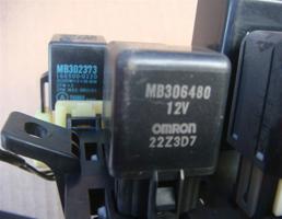 Реле для MITSUBISHI PAJERO/MONTERO (V1,V2,V3,V4) 1990-1997  запчасти бу