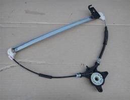 Стеклоподъёмник электрический задний правый для MAZDA 3 (BK) 2003-2009  запчасти бу