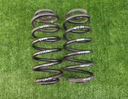 Пружина задняя для JEEP GRAND CHEROKEE (WJ) 1999-2004  запчасти бу