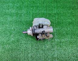 Цилиндр тормозной главный для JEEP GRAND CHEROKEE (ZJ) 1993-1998  запчасти бу