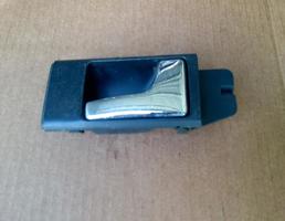 Ручка двери внутренняя передняя правая для AUDI 100 (45) 1991-1994  запчасти бу