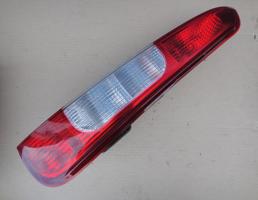 Фонарь задний правый для FORD C-MAX 2003-2007  запчасти бу