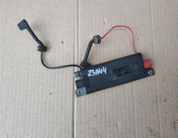 Усилитель антенны для AUDI 100 (44) 1983-1991  запчасти бу