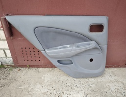 Обшивка двери задней левой для NISSAN ALMERA (N16) 2000-2006  запчасти бу