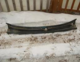 Накладка стеклоочистителя (жабо) для NISSAN MAXIMA (A32) 1994-2000  запчасти бу