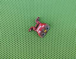 Петля двери передней правой (верхняя) для MITSUBISHI PAJERO 1982-1990  запчасти бу