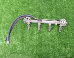 Рампа топливная для MERCEDES-BENZ W202 1993-2000  запчасти бу