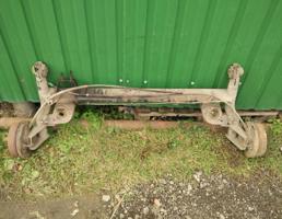 Балка подвески задняя для RENAULT CLIO SYMBOL 1998-2008  запчасти бу