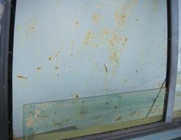 Стекло двери задней левой для JEEP GRAND CHEROKEE (ZJ) 1993-1998  запчасти бу