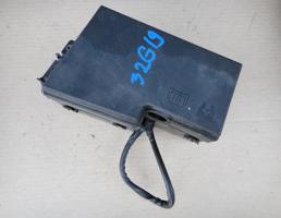 Блок предохранителей для FORD C-MAX 2003-2007  запчасти бу