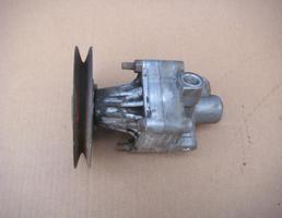 Насос гидроусилителя руля (ГУР) для AUDI 100 (45) 1991-1994  запчасти бу